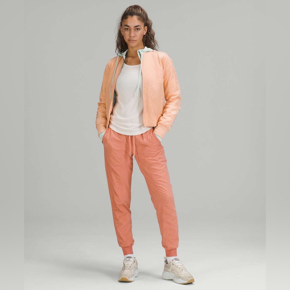 Lululemon Dance Studio Mid-Rise Lined Jogger